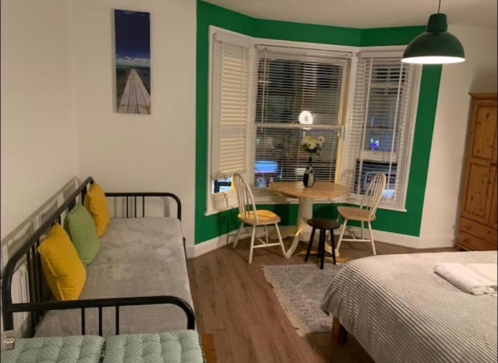 برايتون Mania Apartments المظهر الخارجي الصورة