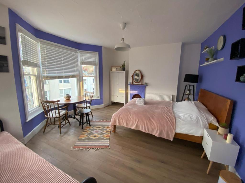 برايتون Mania Apartments المظهر الخارجي الصورة