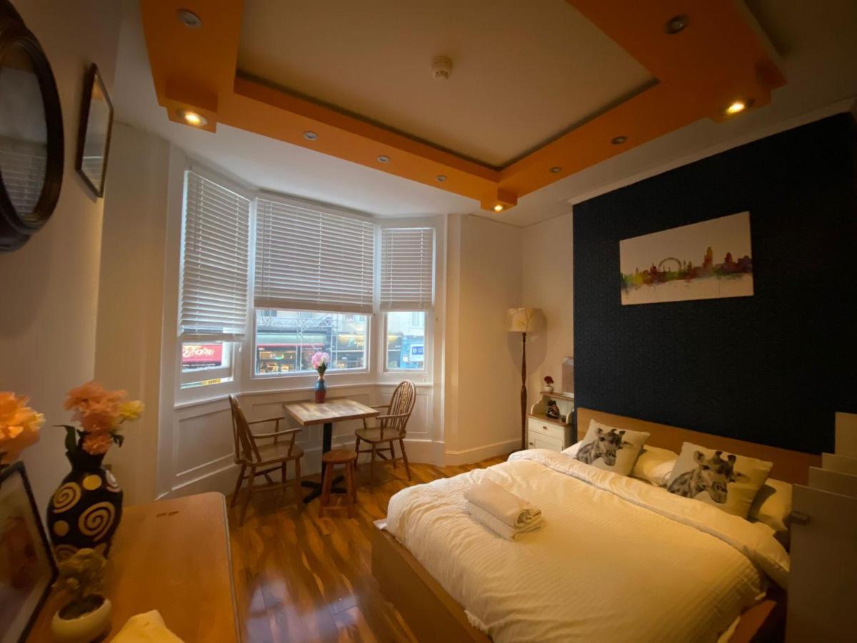 برايتون Mania Apartments المظهر الخارجي الصورة